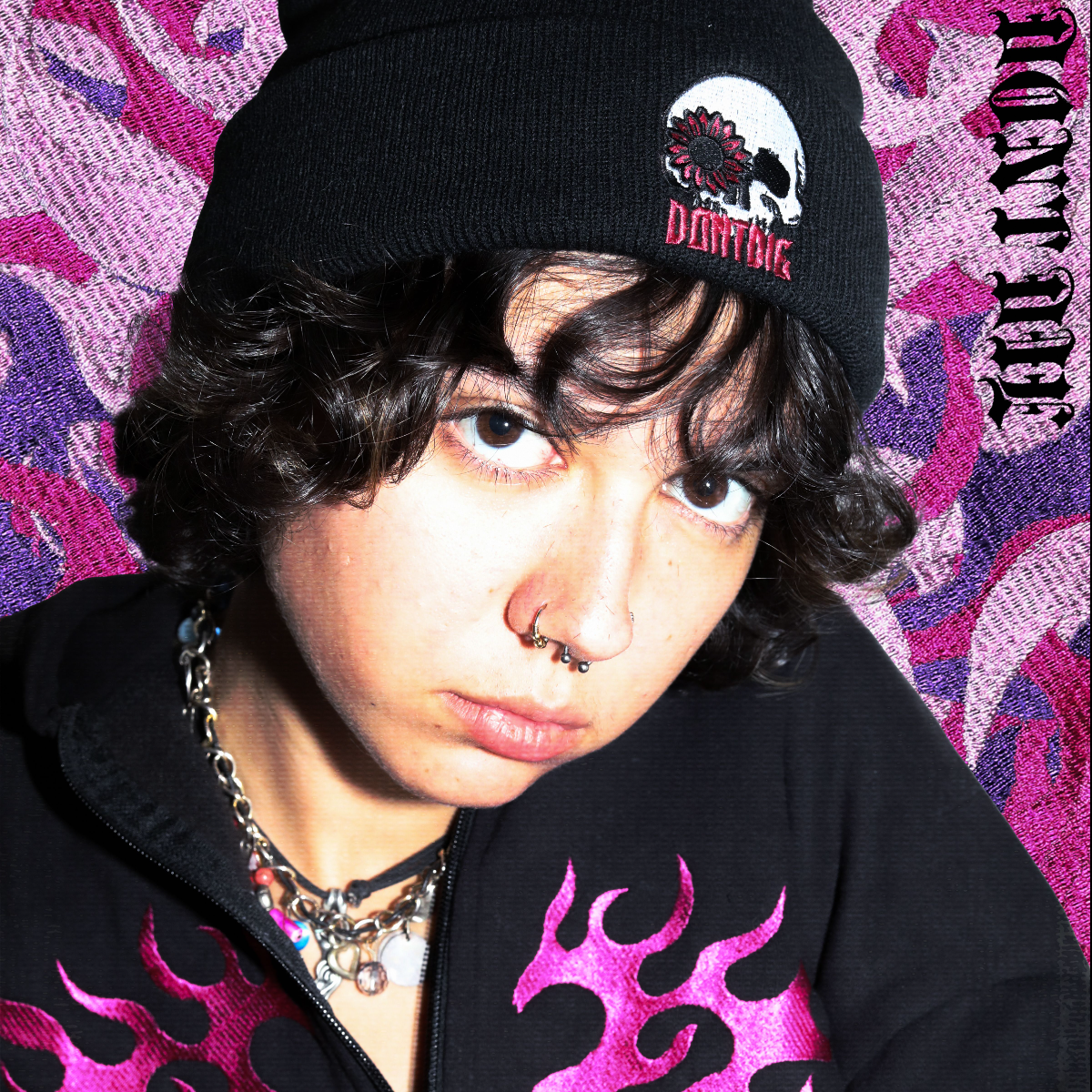 DDC SKULL BEANIE (BLACK)